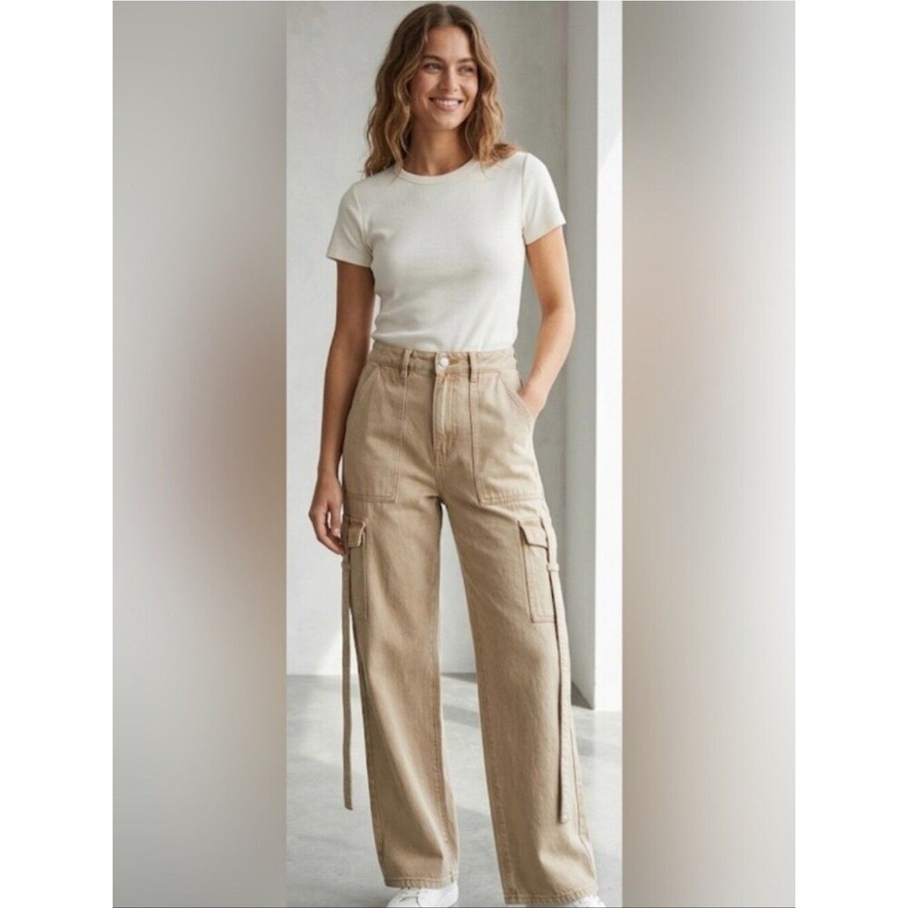 {Sincerely Jules} Beige Utility Cargo Jeans
